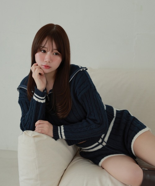 M DOLLY(エムドリー)の「line oliva knit set up/ラインオリーヴァニットセットアップ(セットアップ・レディース・ネイビー/アイボリー・FREE)」の10枚目の写真