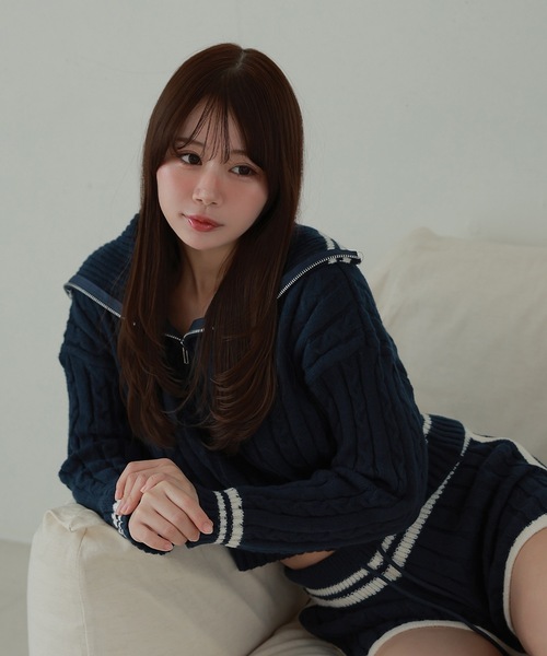 M DOLLY(エムドリー)の「line oliva knit set up/ラインオリーヴァニットセットアップ(セットアップ・レディース・ネイビー/アイボリー・FREE)」の11枚目の写真