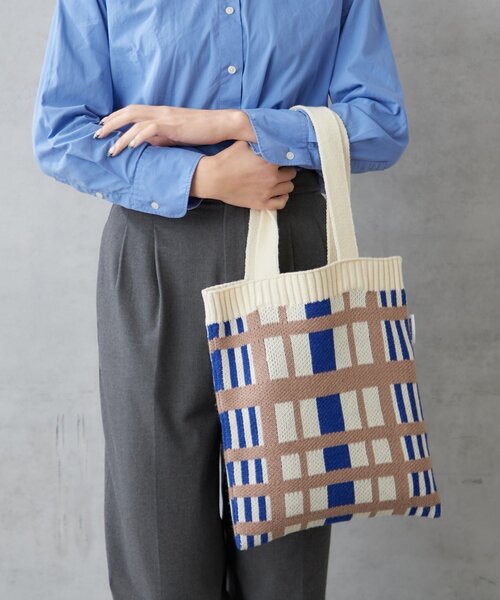 BIRTHDAY BAR（バースデイバー）の「ニットパターンワイドチェックバッグ（トートバッグ・レディース・グリーン/ブルー/グレー/アイボリー・0）」の8枚目の写真