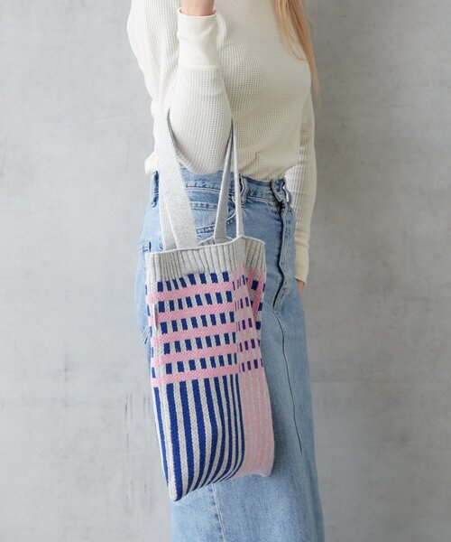 BIRTHDAY BAR（バースデイバー）の「ニットパターンワイドチェックバッグ（トートバッグ・レディース・グリーン/ブルー/グレー/アイボリー・0）」の19枚目の写真