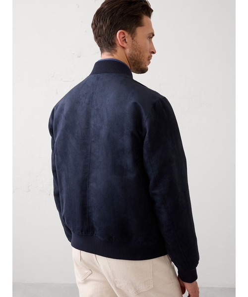 BANANA REPUBLIC FACTORY STORE(バナナリパブリック ファクトリーストア)の「BANANA REPUBLIC FACTORY STORE ヴィーガン スエード ボンバー(ブルゾン・メンズ・ベージュ/ネイビー・S/M/L/XL)」の7枚目の写真