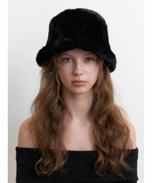 KINDABABY（カインダベイビー）の「fur bucket hat - black（ハット）」