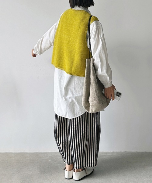 ONEP STAR(ワンピスター)の「スタンドカラー×ロングシャツ(シャツ/ブラウス・レディース・ホワイト・MEDIUM/X-LARGE/LARGE)」の13枚目の写真