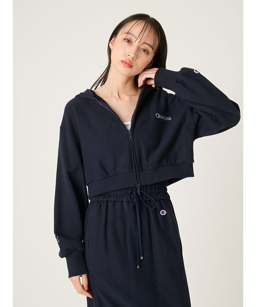 FRAY I.D（フレイアイディー）の「【FRAY I.D｜Champion】リバースウィーブショートフーディ（スウェット・レディース・オフホワイト/ピンク/ネイビー・F）」の15枚目の写真