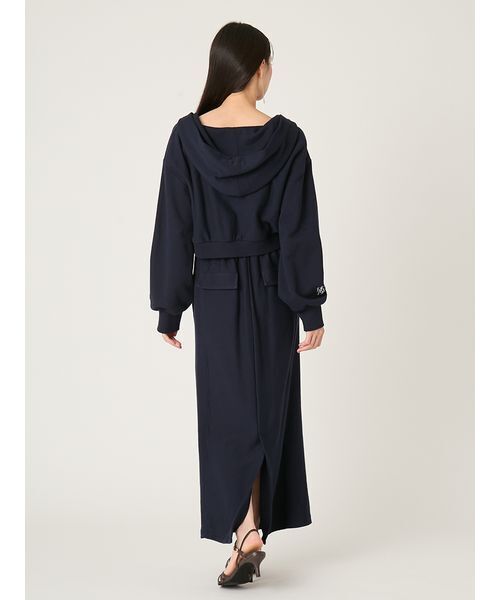 FRAY I.D（フレイアイディー）の「【FRAY I.D｜Champion】リバースウィーブショートフーディ（スウェット・レディース・オフホワイト/ピンク/ネイビー・F）」の11枚目の写真