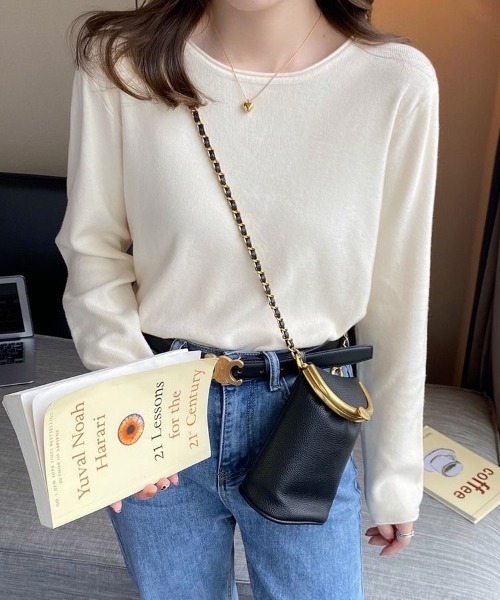 Beststore（ベストストア）の「ふんわり柔らかラウンドネック カットソーニットトップス（ニット/セーター・レディース・ホワイト/ブラック/ライトベージュ/ライトピンク/グレー/ベージュ・FREE）」の21枚目の写真
