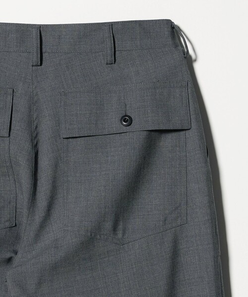 UNITED ARROWS(ユナイテッドアローズ)の「ウールトロピカル ファティーグ パンツ(その他パンツ・メンズ・グレー系/ネイビー・L/S/XL/M)」の18枚目の写真