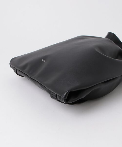 YArKA（ヤーカ）の「【YArKA/ヤーカ】real leather drawstring shoulder & backpack [bdbd5] / 巾着2wayナップサック（バックパック/リュック・レディース・ブラック・FREE）」の21枚目の写真