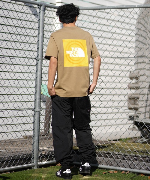 THE NORTH FACE(ザノースフェイス)の「THE NORTH FACE/ノースフェイス メンズ 半袖Tシャツ ショートスリーブTシャツ NT32648(Tシャツ/カットソー・メンズ・ホワイト/ダークベージュ/ブラック・S/XXL/XL/L/M)」の15枚目の写真