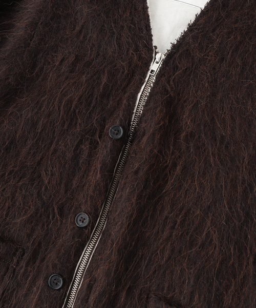 CAMIEL FORTGENS(カミエル フォートへンス)の「CAMIEL FORTGENS / カミエル・フォートヘンス CARDI-V JKT hairy wool(その他アウター・メンズ・チョコ・MEDIUM)」の4枚目の写真