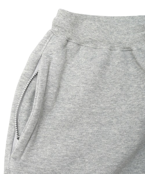 MFC STORE(エムエフシーストア)の「MFC STORE ORIGINAL SMALL MS LOGO SWEAT PANTS(スウェットパンツ・メンズ・ブラック/グレー・S/M/L/XL/XXL)」の3枚目の写真