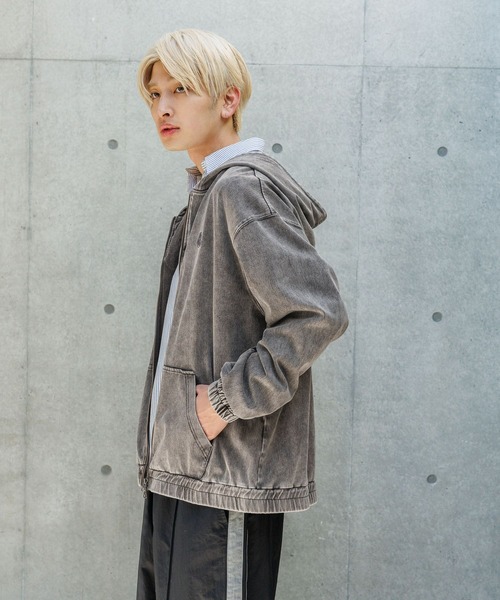 PBLIM（ページボーイリム）の「《UNISEX/まるでデニム見え！/紫外線カット/ストレッチ》マルデニZIPフーディ（パーカー・レディース・ブルー/ブラック・FREE）」の17枚目の写真