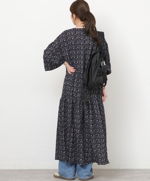 JOURNAL STANDARD relume（ジャーナルスタンダード　レリューム）の「《WEB限定》フラワークレープギャザーワンピース（ワンピース・レディース・イエロー/パープル・FREE）」の7枚目の写真