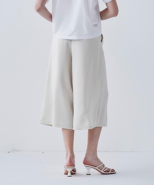 STUDIO PICONE(スタジオピッコーネ)の「ピコベルト七分丈ワイドパンツ(その他パンツ・レディース・グレー/ベージュ・M/LL/L)」の4枚目の写真