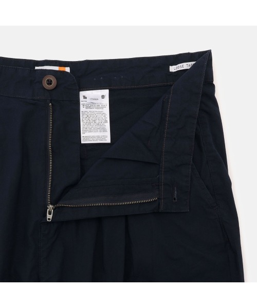 Timberland（ティンバーランド）の「ポプリン ワン プリーツ チノ パンツ メンズ（チノパンツ・メンズ・ダークブルー・30inch/32inch/34inch/36inch/38inch）」の4枚目の写真