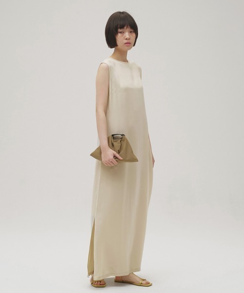 TODAYFUL（トゥデイフル）の「Leatherbelt Mini Bag（ハンドバッグ・レディース・ベージュ/ブラック・FREE）」の5枚目の写真