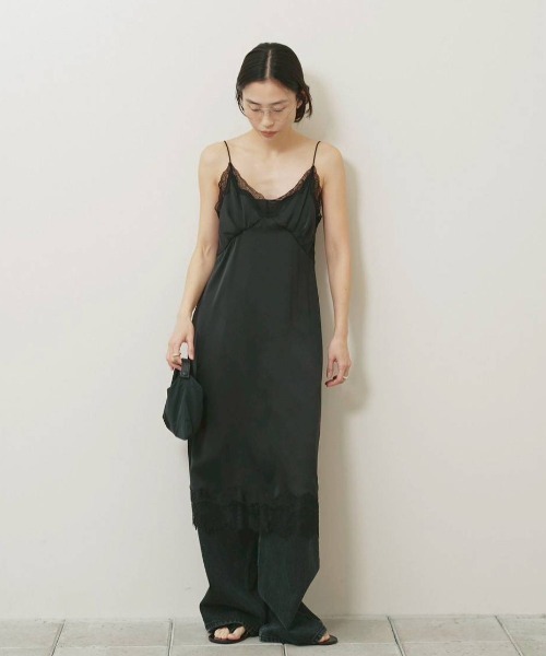 TODAYFUL（トゥデイフル）の「Leatherbelt Mini Bag（ハンドバッグ・レディース・ベージュ/ブラック・FREE）」の14枚目の写真