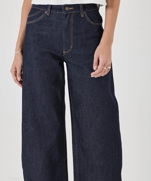 ROLLA'S（ローラス）の「GIGI BARREL SUPER RINSE（デニムパンツ・レディース・インディゴブルー・25）」の4枚目の写真