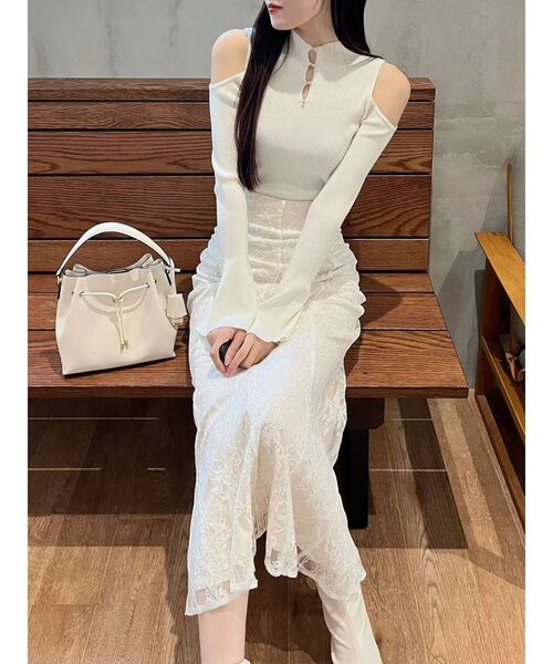 MERCURYDUO（マーキュリーデュオ）の「前後2WAY金ボタンアメスリニット（ニット/セーター・レディース・ミント/オフホワイト/ベージュ・FREE）」の21枚目の写真