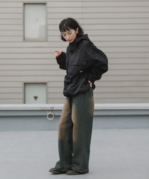 adidas(アディダス)の「adidas/アディダス トレフォイルロゴ ブリットコアパーカー ナイロンジャケット 2026年 夏 夏服(ナイロンジャケット・メンズ・ブラック・M/L/XL)」の15枚目の写真