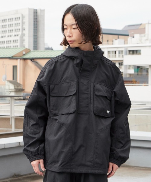 adidas(アディダス)の「adidas/アディダス トレフォイルロゴ ブリットコアパーカー ナイロンジャケット 2026年 夏 夏服(ナイロンジャケット・メンズ・ブラック・M/L/XL)」の19枚目の写真