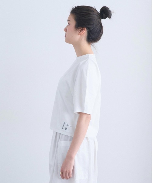 I am I in fact...（アイアムアイインファクト）の「MOONY TEE（Tシャツ/カットソー・レディース・ホワイト・FREE）」の4枚目の写真