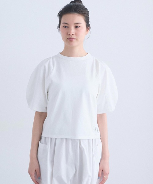 I am I in fact...（アイアムアイインファクト）の「MOONY TEE（Tシャツ/カットソー・レディース・ホワイト・FREE）」の2枚目の写真