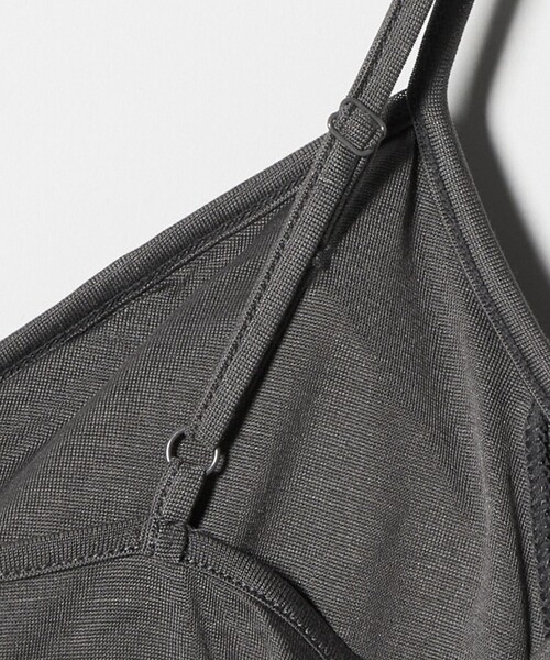 Steven Alan（スティーブンアラン）の「＜COCOONA SKINWEAR＞CUP CAMISOLE/キャミソール（キャミソール・レディース・ブラック/ダークグレー・1）」の6枚目の写真