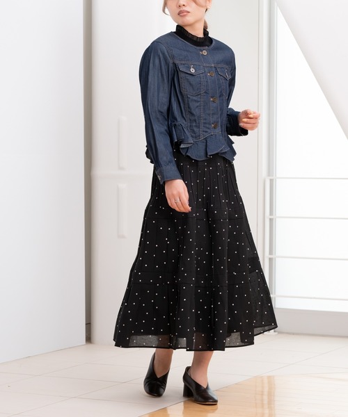 STRAWBERRY-FIELDS(ストロベリーフィールズ)の「【元宝塚トップ娘役 舞空瞳さん着用】ウェーブドロップ_ドットプリーツティアードスカート(スカート・レディース・ホワイト×ブラック/ブラック・2)」の15枚目の写真