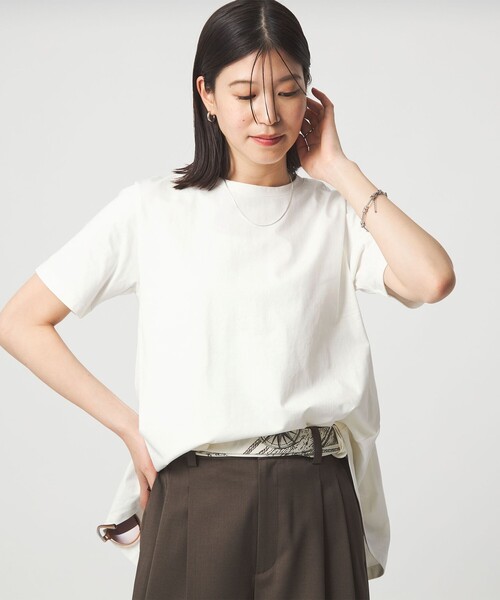 green label relaxing(グリーンレーベルリラクシング)の「【WEB限定】<at ease>バック フレア カットソー 接触冷感 UVカット 遮熱(Tシャツ/カットソー・レディース・ホワイト/ライトブルー/ブラック/ベージュ/ダークブラウン・FREE)」の6枚目の写真