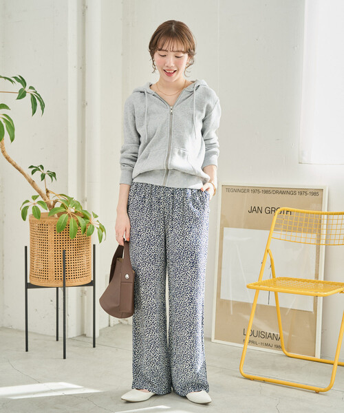 FREAK'S STORE(フリークスストア)の「限定展開 インド 小花柄 イージーパンツ(その他パンツ・レディース・ブラック/ネイビー/ベージュ/グリーン・SMALL/MEDIUM)」の6枚目の写真
