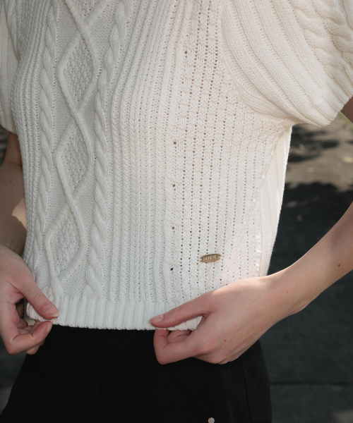 DEHEVE（デヘヴェ）の「Half Sleeve Cable Knit [Ivory]（ニット/セーター・レディース・アイボリー・FREE）」の5枚目の写真
