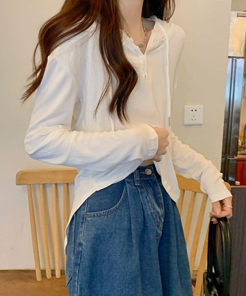SallyLunn(サリーラン)の「ヘンリーネック フード付き ルーズカットソー(Tシャツ/カットソー・レディース・ホワイト/グレー/ブラック・MEDIUM/LARGE)」の5枚目の写真