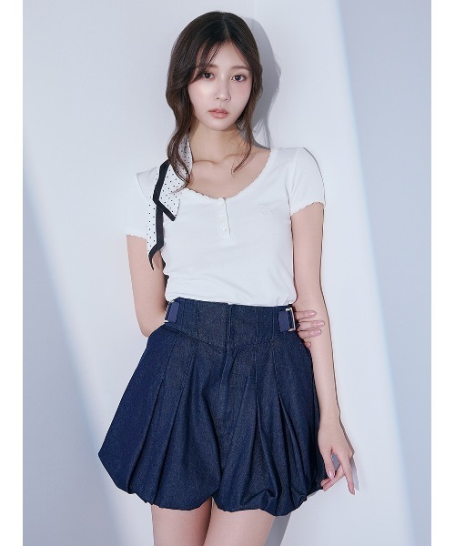 SNIDEL（スナイデル）の「【WEB限定カラーあり】レースデザインヘンリーネックTシャツ（Tシャツ/カットソー・レディース・ダークネイビー/ホワイト/カーキ/ネイビー・F）」の8枚目の写真