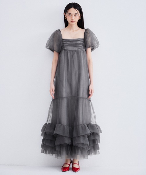 ANDRESD（アンドレスド）の「ボリュームチュールパフスリーブドレス / volume tulle puff sleeve dress（ドレス・レディース・ベージュ/チャコール・S/L/M）」の11枚目の写真