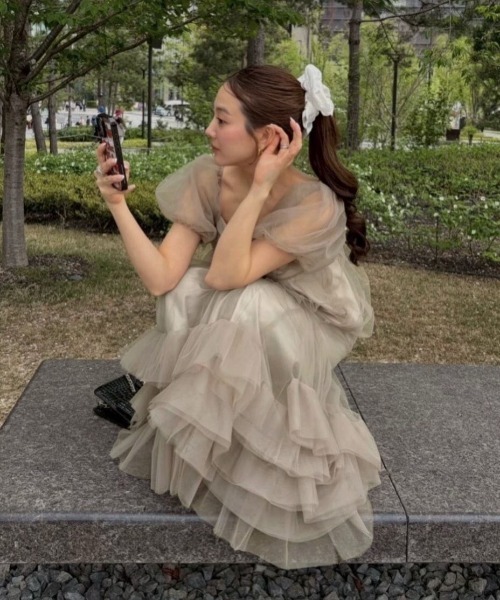 ボリュームチュールパフスリーブドレス / volume tulle puff sleeve