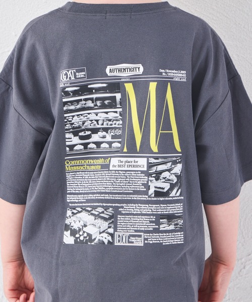 pairmanon（ペアマノン）の「【綿100%】ユニセックス ニュースペーパー風プリント 半袖Tシャツ（Tシャツ/カットソー・キッズ・チャコールグレー/ホワイト/グリーン・100/110/120/130/140/150/90）」の9枚目の写真