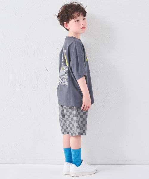 pairmanon（ペアマノン）の「【綿100%】ユニセックス ニュースペーパー風プリント 半袖Tシャツ（Tシャツ/カットソー・キッズ・チャコールグレー/ホワイト/グリーン・100/110/120/130/140/150/90）」の12枚目の写真