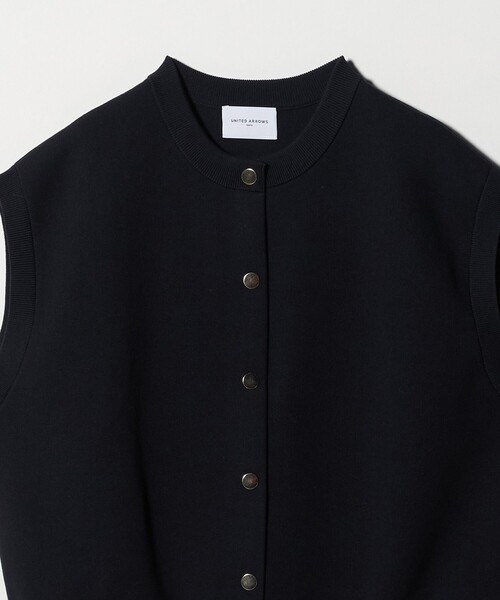 UNITED ARROWS(ユナイテッドアローズ)の「スウェットライク ベスト ‐ウォッシャブル‐(ベスト・レディース・グレー系/ネイビー・FREE)」の3枚目の写真