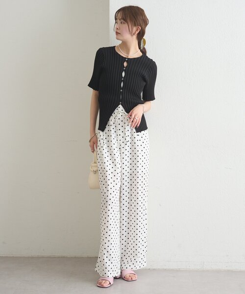 mystic(ミスティック)の「《WEB限定》ラウンドスリット半袖カーディガン(カーディガン/ボレロ・レディース・ブラック/ピンク/イエロー/グリーン/アイボリー・FREE)」の11枚目の写真