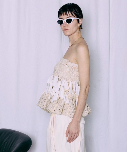 MAISON SPECIAL（メゾンスペシャル）の「2WAY Knit Flare Bustier/2WAYニットフレアビスチェ（シャツ/ブラウス・レディース・ホワイト/ブラック・FREE）」の18枚目の写真