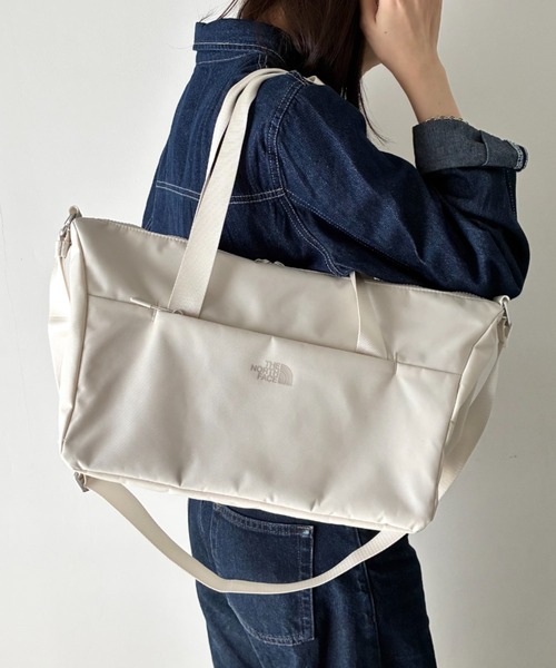 THE NORTH FACE(ザノースフェイス)の「THE NORTH FACE(ザ・ノースフェイス)/軽量 2WAY エスピーダッフルバックスモール ロゴプリント /SP DUFFLE BAG S(ショルダーバッグ・レディース・サンドベージュ/ブラック・FREE)」の9枚目の写真