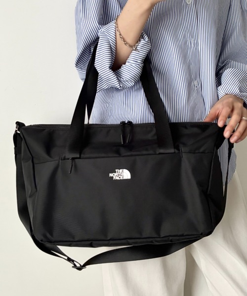 THE NORTH FACE(ザノースフェイス)の「THE NORTH FACE(ザ・ノースフェイス)/軽量 2WAY エスピーダッフルバックスモール ロゴプリント /SP DUFFLE BAG S(ショルダーバッグ・レディース・サンドベージュ/ブラック・FREE)」の17枚目の写真