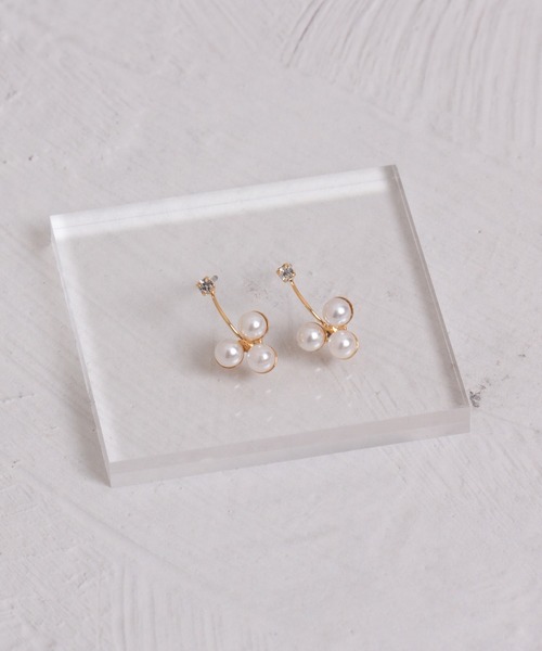 Peony(ピオニー)の「【Peony/ピオニー】パールドロップデザインピアス(ピアス(両耳用)・レディース・シルバー/ゴールド・FREE)」の8枚目の写真
