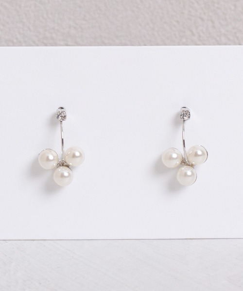 Peony(ピオニー)の「【Peony/ピオニー】パールドロップデザインピアス(ピアス(両耳用)・レディース・シルバー/ゴールド・FREE)」の10枚目の写真