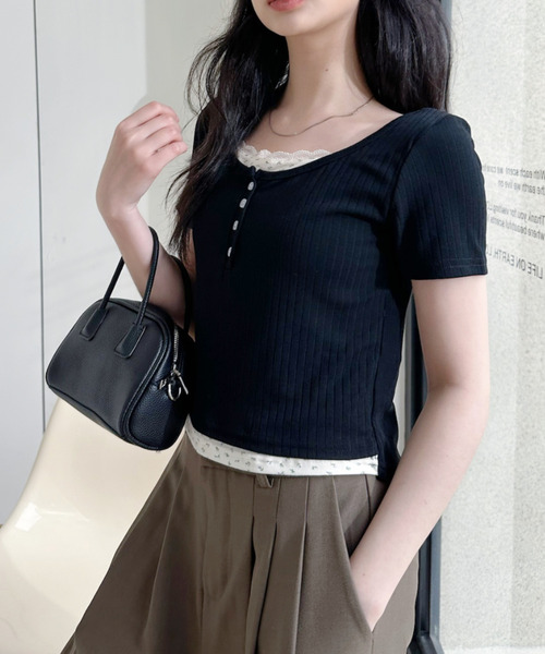 Ada.(エイダ)の「ヘンリーネックデザイン 小花柄レイヤード ショート丈カットソー(Tシャツ/カットソー・レディース・ブルー/ブラック/アイボリー・FREE)」の18枚目の写真