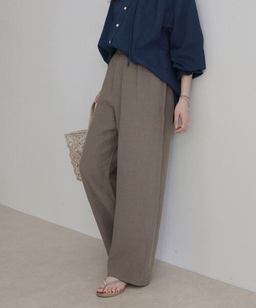 fredy emue(フレディエミュ)の「LINEN セミワイドリラクシーパンツ(その他パンツ・レディース・カーキ/レッド/ブラック/ベージュ・38/36)」の11枚目の写真