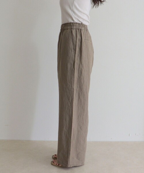 fredy emue(フレディエミュ)の「LINEN セミワイドリラクシーパンツ(その他パンツ・レディース・カーキ/レッド/ブラック/ベージュ・38/36)」の15枚目の写真