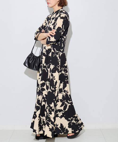 journal standard L'essage(ジャーナルスタンダードレサージュ)の「別注【LUSANA / ルサーナ】CARL MAXI DRESS:ワンピース(ワンピース・レディース・オートミール・SMALL)」の5枚目の写真