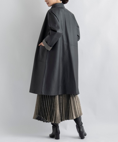 aunt lily(アントリリー)の「トルコ産ラムレザー スタンドネック リバーシブルコート|レザージャケット リアルレザー 本革 ロングコート ライトアウター Aライン(その他アウター・レディース・ネイビー/ダークベージュ・S/LL/L/M)」の13枚目の写真
